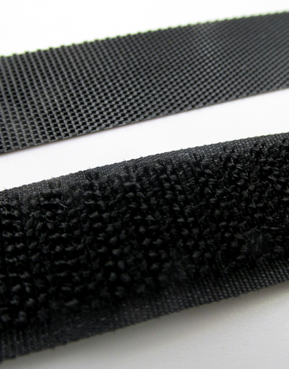 54001 Лента-велькро (липучка) крючок-петля незасоряемая черная 25 мм