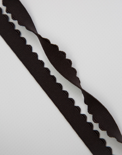 Резинка отделочная с фестоном цвет Шоколадный (111) 12 мм