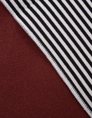 A1_437 Костюмно-пальтовая двухсторонняя бордовый/черно-белая полоска, ширина 135 см