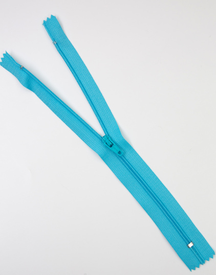 57012 Молния пластиковая витая с металлическим замком цвет Голубой, Тип3, 20 см