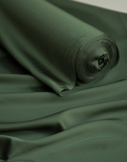 Искусственный шёлк цвет Зелёный, плотность 130 гр/м2, ширина 150 см