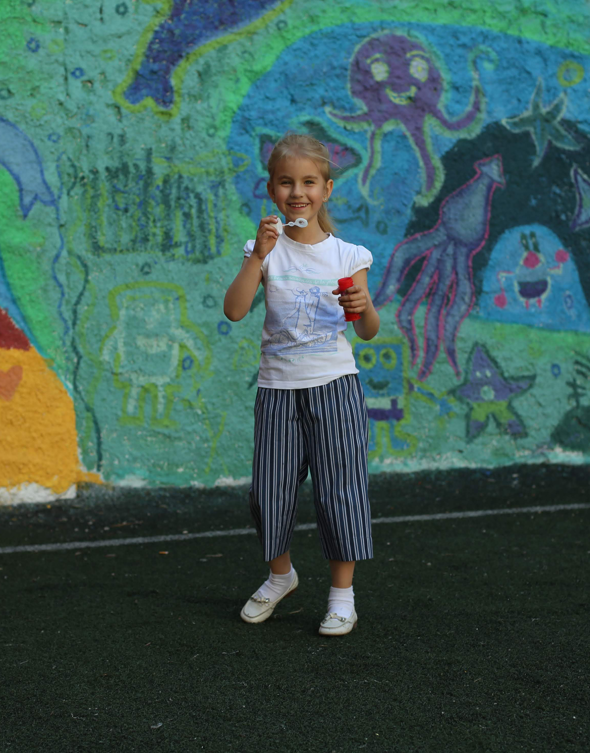 Вязание крючком для детей: модели схемы бесплатно - зеленые летние брюки для девочки 3 лет