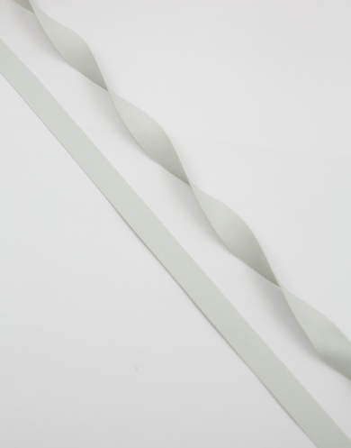 80302 Латексная резинка ребристая цвет Белый,12 мм от Grasser