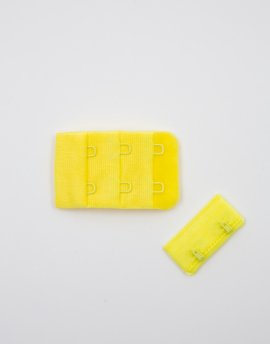 81128 Застёжка (крючок-петля) цвет Желтый на 2 крючка 32 мм