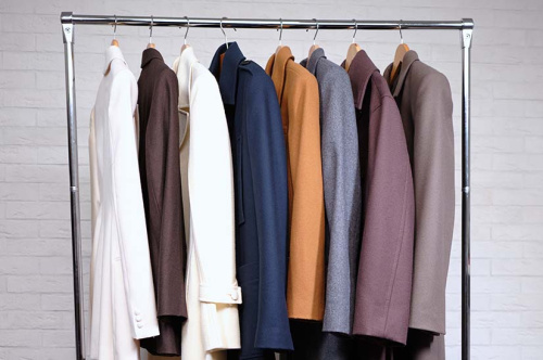4 цвета для базового гардероба  сезона осень-зима 2023/2024