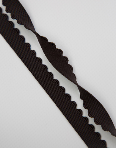 80811 Резинка отделочная с фестоном цвет Шоколадный (111) 12 мм от Grasser